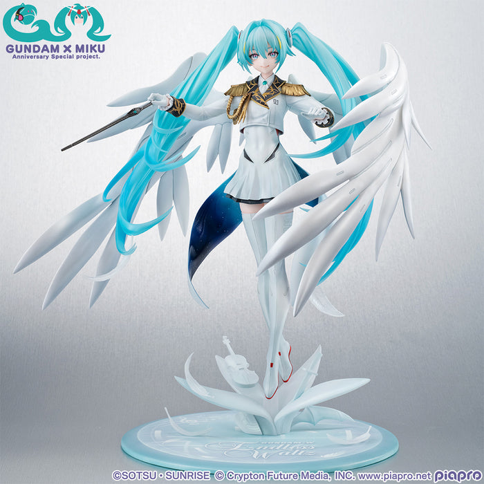 Megahouse Lucrea: Mobile Suit Gundam 45 Aniversario X Hatsune Miku - Hatsune Miku Wing Gundam Zero Ew