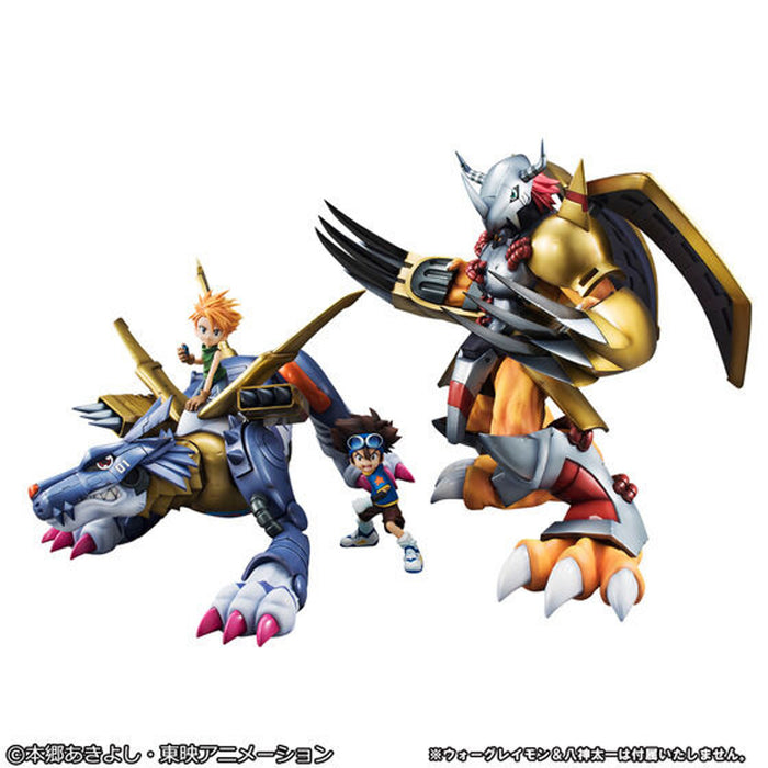 Megahouse Figures Gem Series: Digimon Adventure - Metal Garurumon & Ishida Yamato