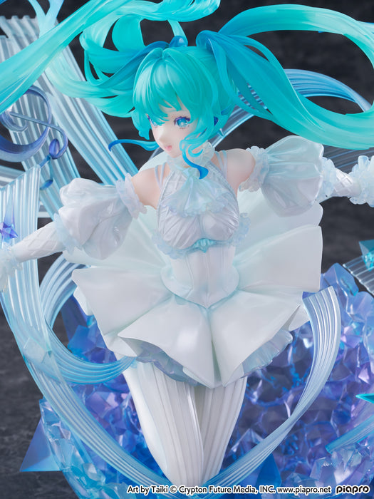 Cyberz Scale Figure: Vocaloid - Hatsune Miku Crystal Dress Escala 1/7
