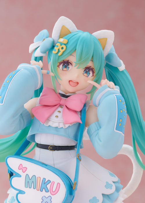 Taito Figures: Vocaloid - Hatsune Miku Fashion Fancy