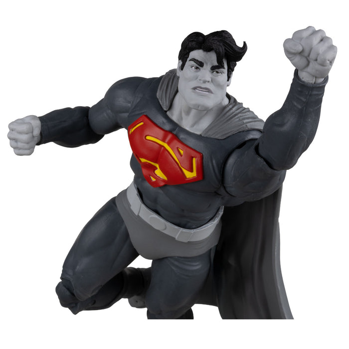 Mcfarlane Dc Multiverse: Dark Knight Returns - Superman Blanco Y Negro Gold Label 7 Pulgadas