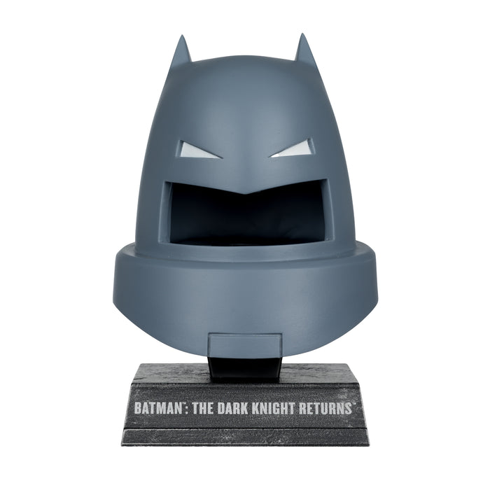 Mcfarlane Dc Direct Prop Replica: Dark Knight Returns - Armored Batman Capucha Escala 1/3