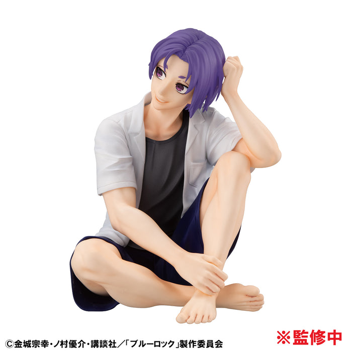 Megahouse Figures Gem Series Palm Size: Blue Lock - Reo Mikage