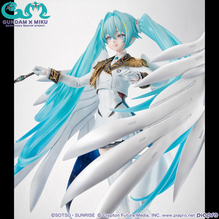Megahouse Lucrea: Mobile Suit Gundam 45 Aniversario X Hatsune Miku - Hatsune Miku Wing Gundam Zero Ew