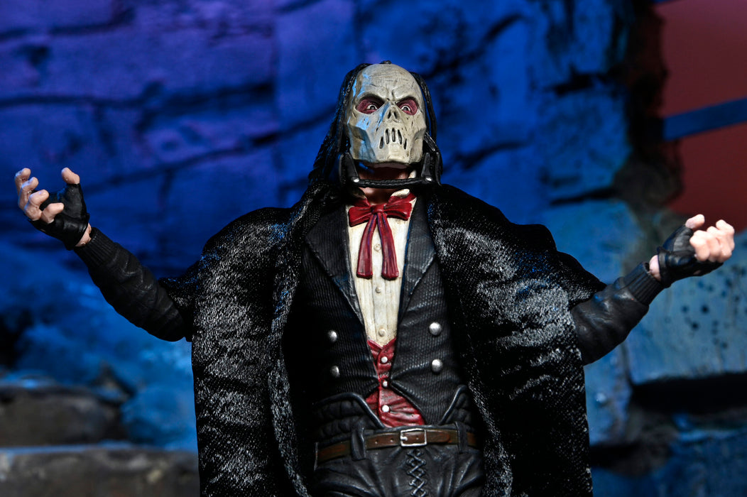 Neca Figura de Accion Ultimate: Universal Monsters x TMNT - Casey Como El Fantasma De La Opera 7 Pulgadas