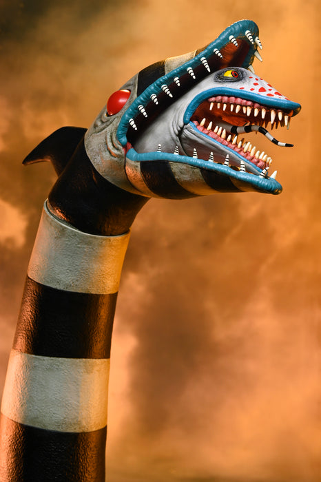 NECA Figura de Accion Ultimate: Beetlejuice - Matador Beetlejuice y Sandworm 7 Pulgadas 2 Pack