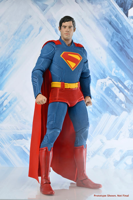 NECA Figura de Accion: DC Superman 2025 - Superman Escala 1/4