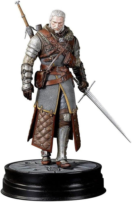 Dark Horse Figure: The Witcher 3 Wild Hunt - Geralt Grandmaster Ursine