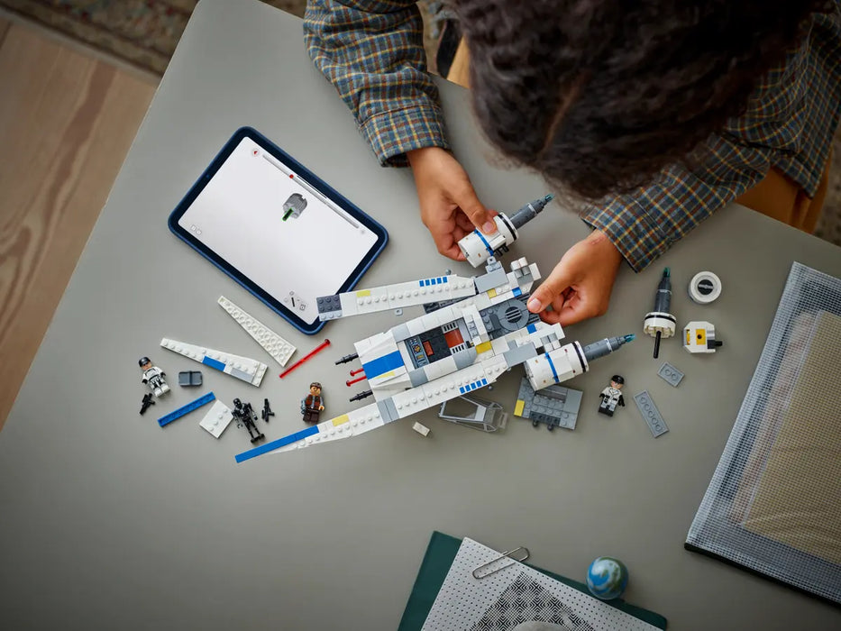 LEGO Star Wars Caza Estelar Rebelde Ala-U 75399