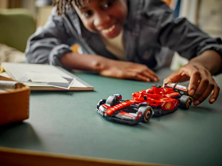 LEGO Speed Champions Coche de Carreras Ferrari SF-24 F1 77242