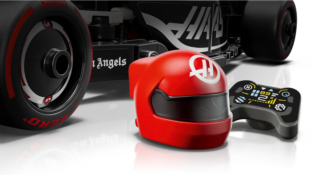 LEGO Speed Champions Coche de Carreras MoneyGram Haas F1 Team VF-24 77250