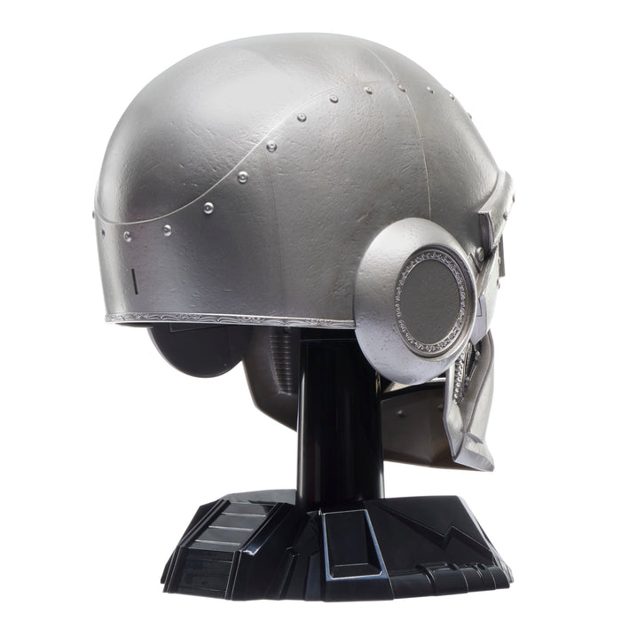 Marvel Legends Series: Doctor Doom Casco Premium Replica