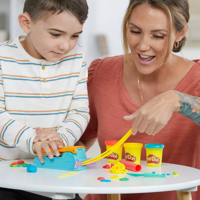 Play Doh: Set Fabrica De Diversi√≥n