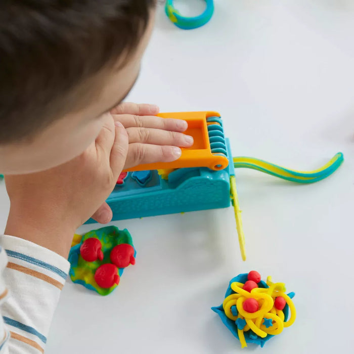 Play Doh: Set Fabrica De Diversi√≥n