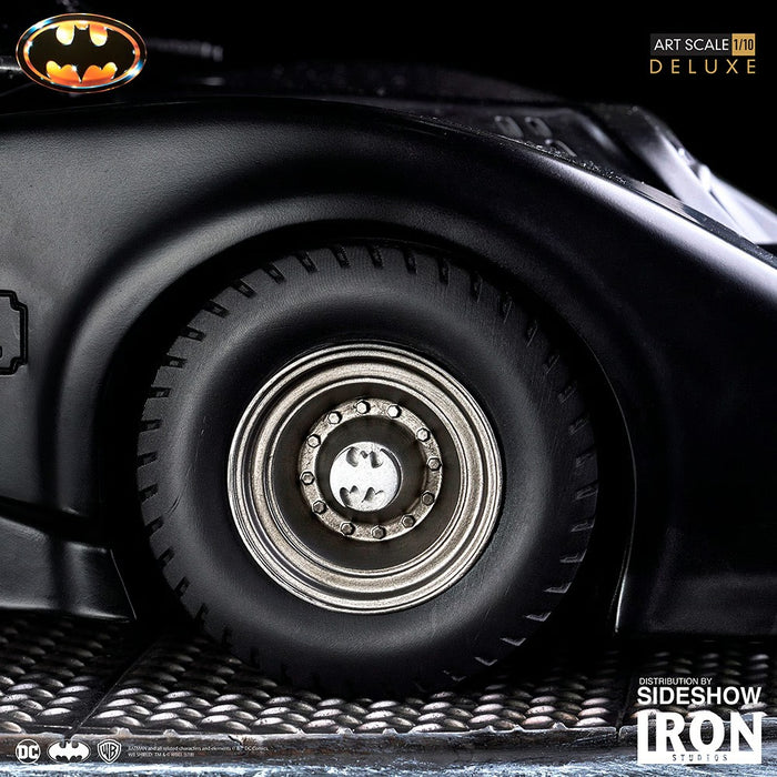 IRON Studios: DC Comics - Batman y Batimobil 1989 Deluxe Escala 1/10