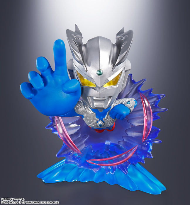 Bandai Tamashii Nations ARTlized: Ultraman Here He Comes - Ultraman Minifigura Sorpresa