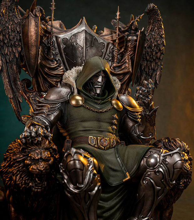 PCS Statue: Marvel Gamerverse Marvel Rivals - Dr Doom Escala 1/3