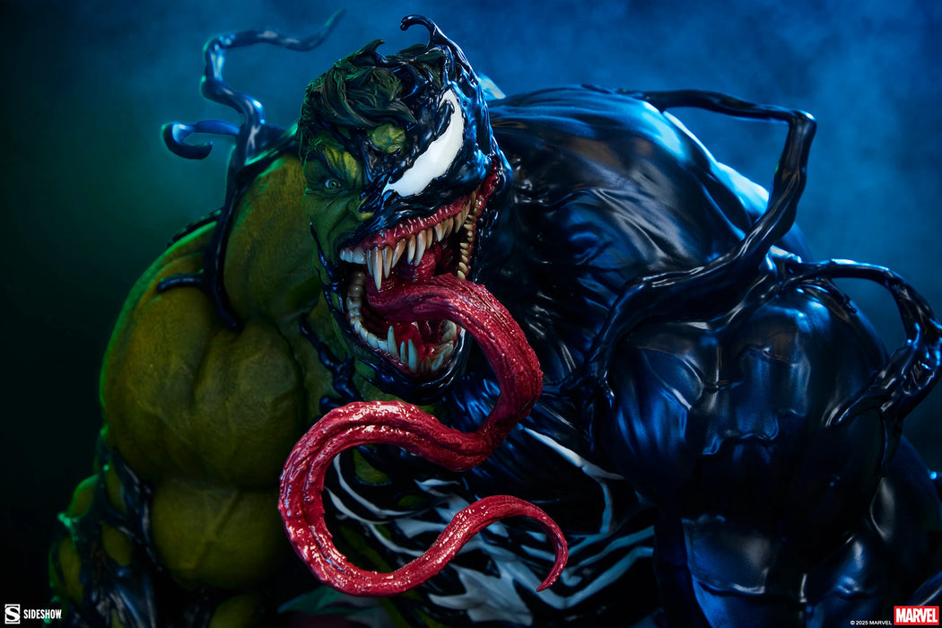 Sideshow Premium Format: Marvel - Hulk Venomizado 24 Pulgadas